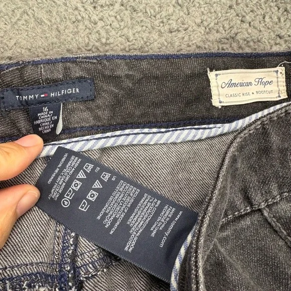 Tommy Hilfiger American Hope Classic‎ Rise Bootcut Jeans Women's Size 16 Dark - Picture 2 of 8